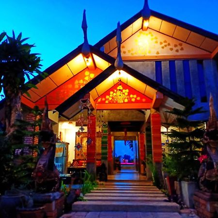Sofa Gallery Hotel Nong Khai Exterior foto