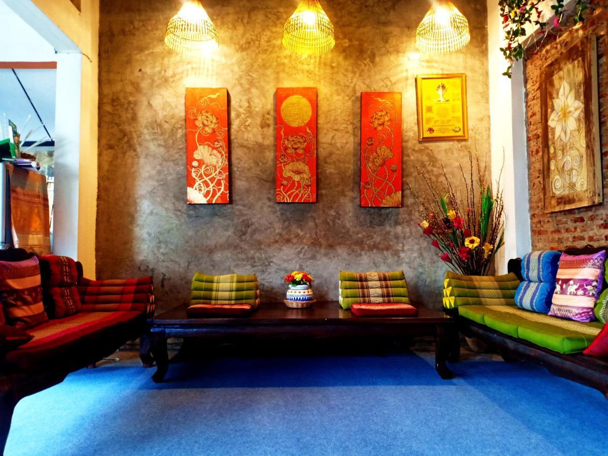 Sofa Gallery Hotel Nong Khai Exterior foto