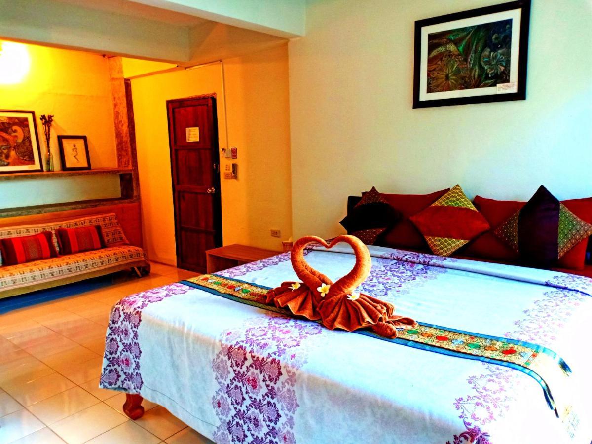 Sofa Gallery Hotel Nong Khai Exterior foto